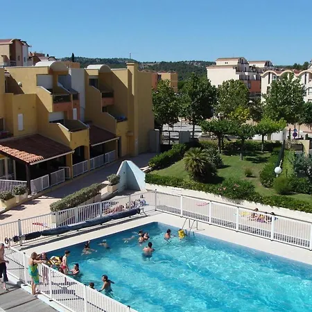 Avec Piscine, 4 Couchages, - Fr-1-229-60